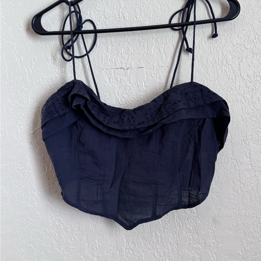 American Eagle Outfitters Black Tie-Shoulder Cropped Tank